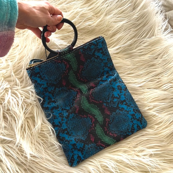 NWT OlivEve Laive Ring clutch - Picture 4 of 5